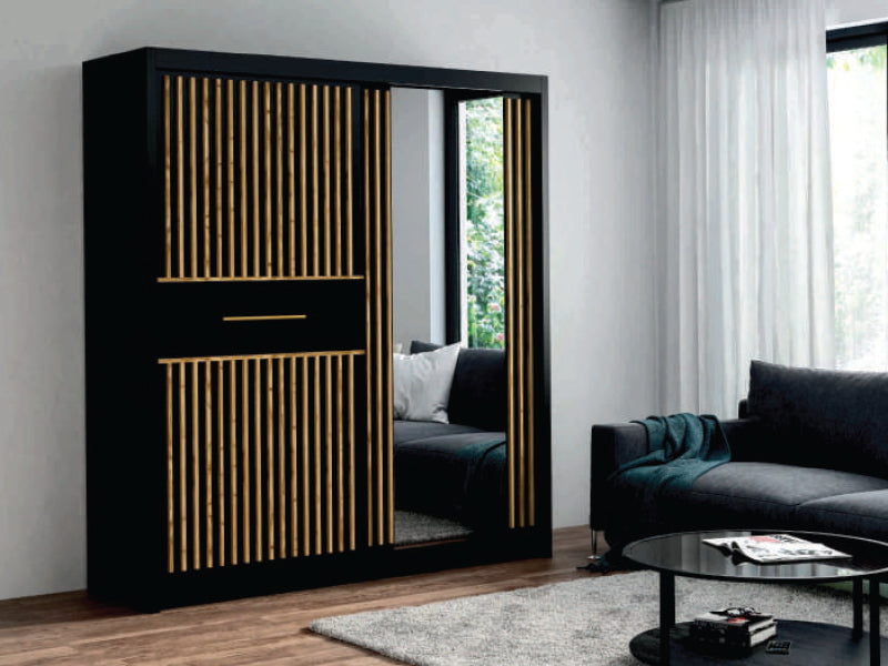 Lyllie Wardrobe